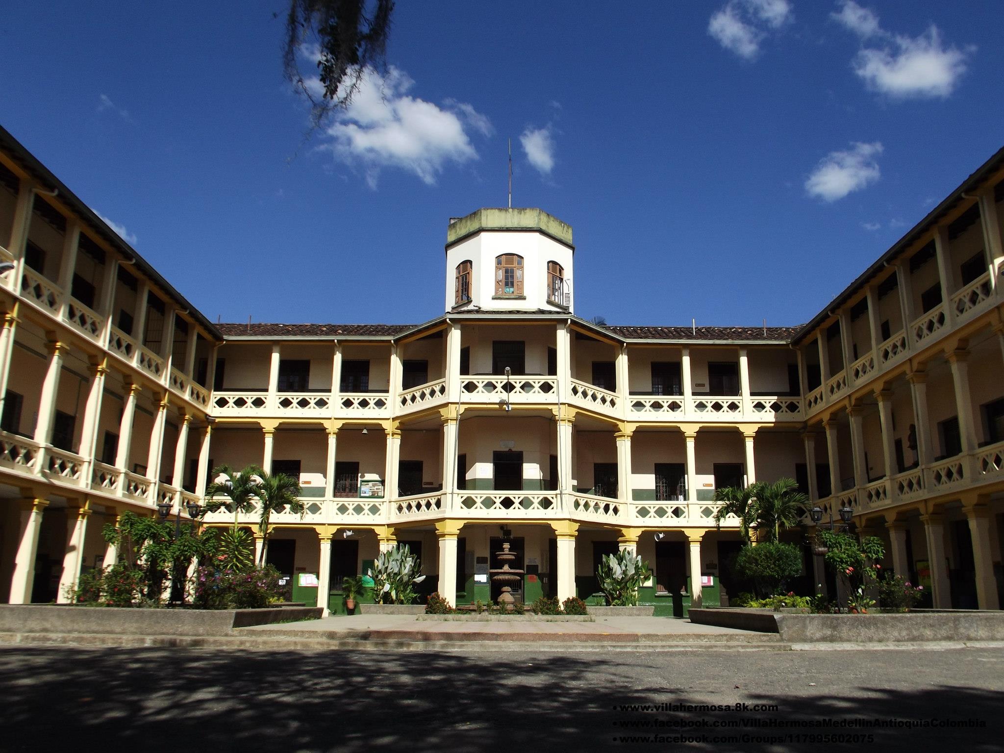 470808685_916148963826387_6794189874488341304_n