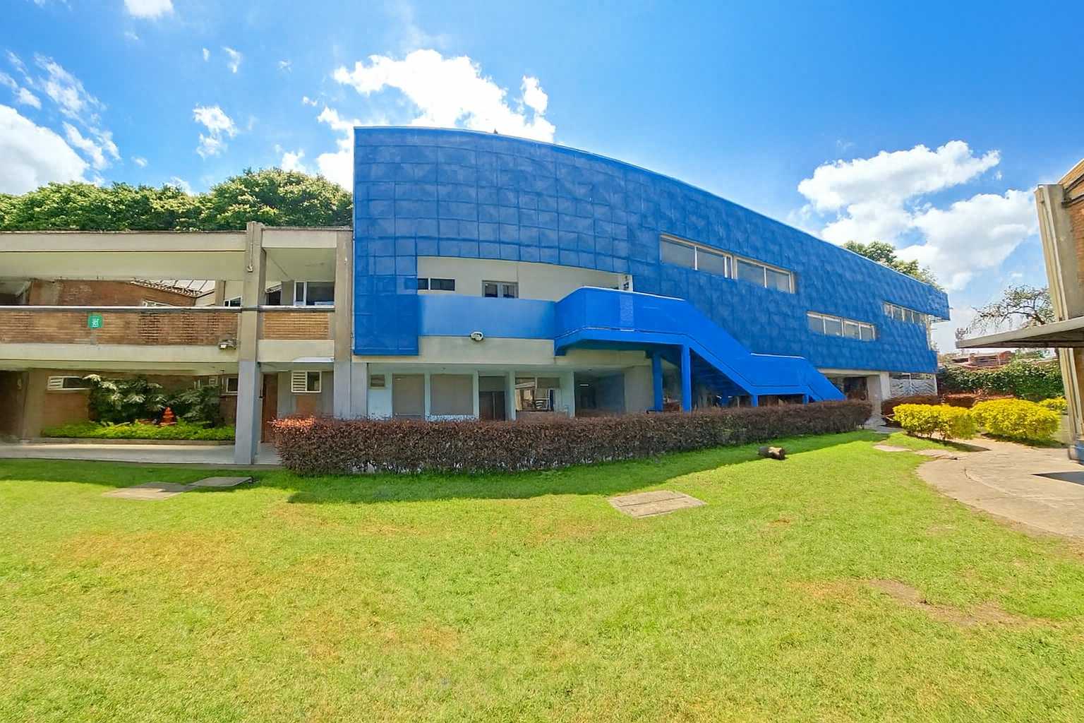 COLEGIO CALASANZ LA ESMERALDA ESCOLAPIAS, La Esmeralda, Bogotá