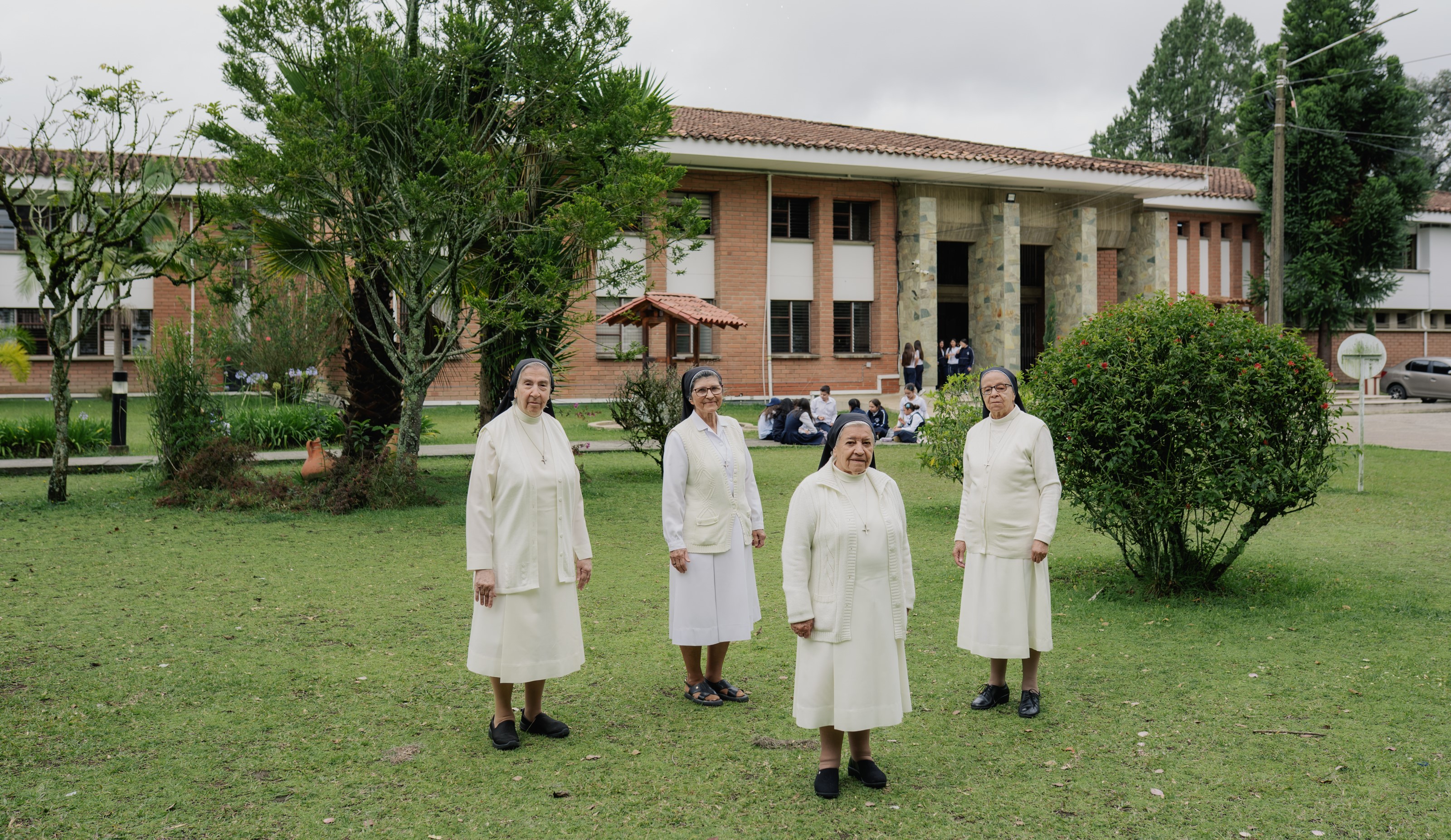 COLEGIO DE LA PRESENTACION RIONEGRO 