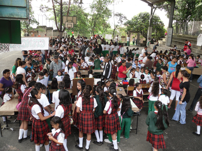 I. E. DIEGO ECHAVARRÍA MISAS (MEDELLÍN)