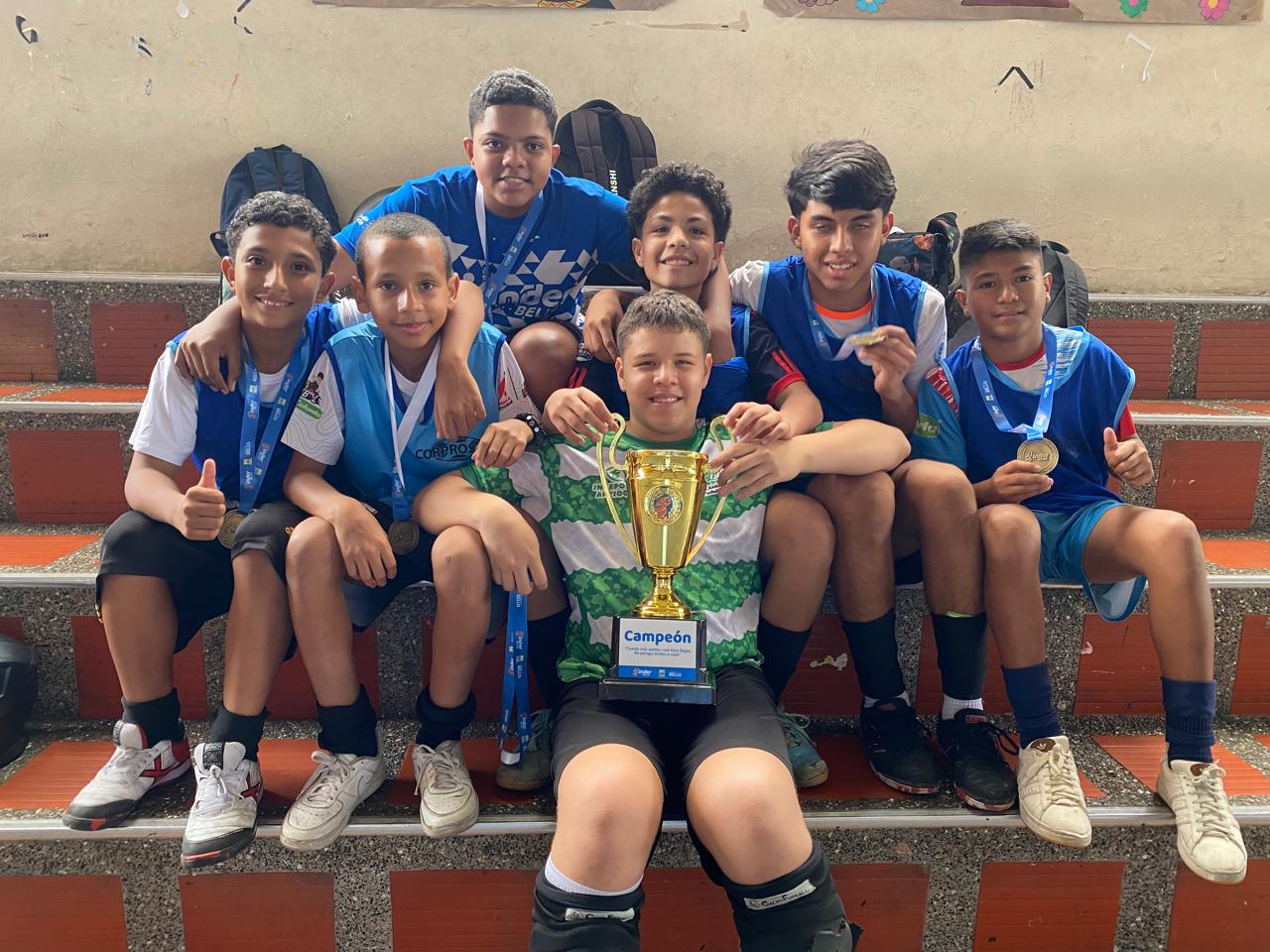 CAMPEONES