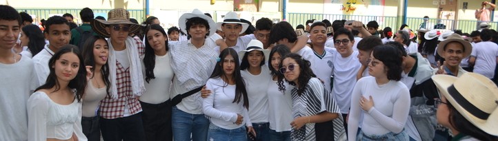 cuatro