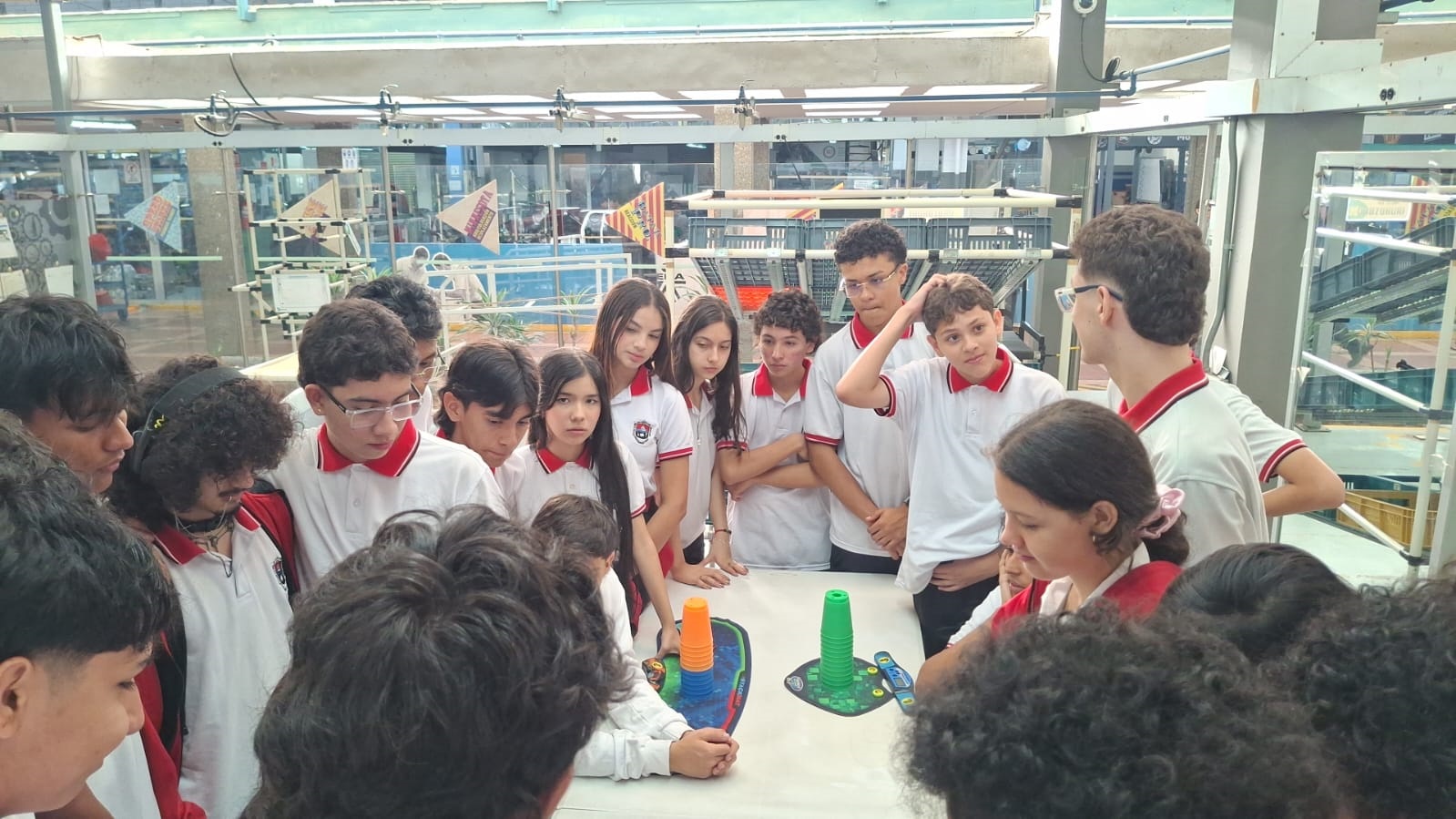 Oportunidades que ofrece el SENA para el crecimiento académico y personal de nuestros estudiantes.