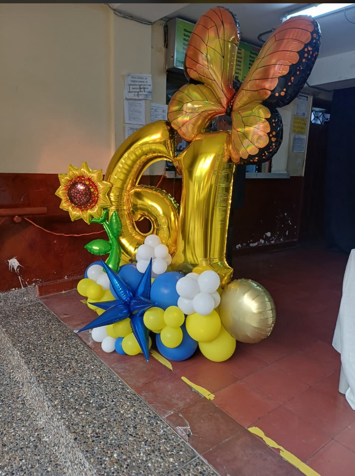 FELIZ CUMPLEAÑOS 61 MONTESSORI