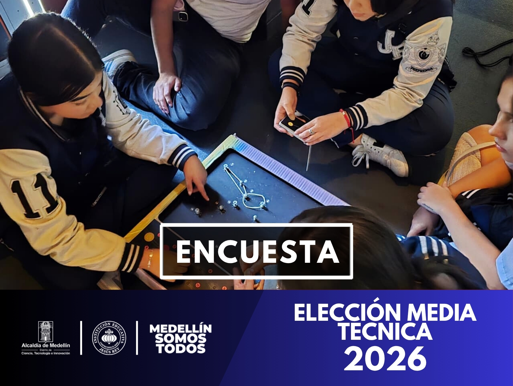Formulario para estudiantes de grado noveno sobre la elección de Media Técnica 2026. Deben responder con conciencia y tras dialogar con su familia antes del 9 de noviembre.