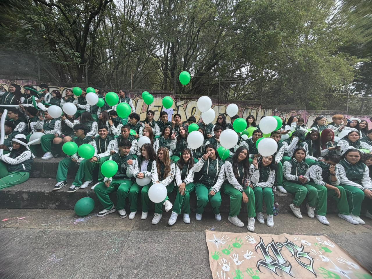 En un acto significativo para la vida institucional, se llevó a cabo la presentación oficial de los estudiantes que conforman la Generación N.° 39 – Bachilleres 2026, marcando el inicio de su último año escolar.