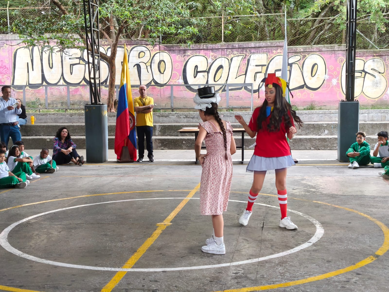 En una jornada dedicada a la cultura y la expresión, se llevó a cabo el acto cívico del Día del Idioma, un espacio para resaltar la importancia del lenguaje en nuestra vida cotidiana.
