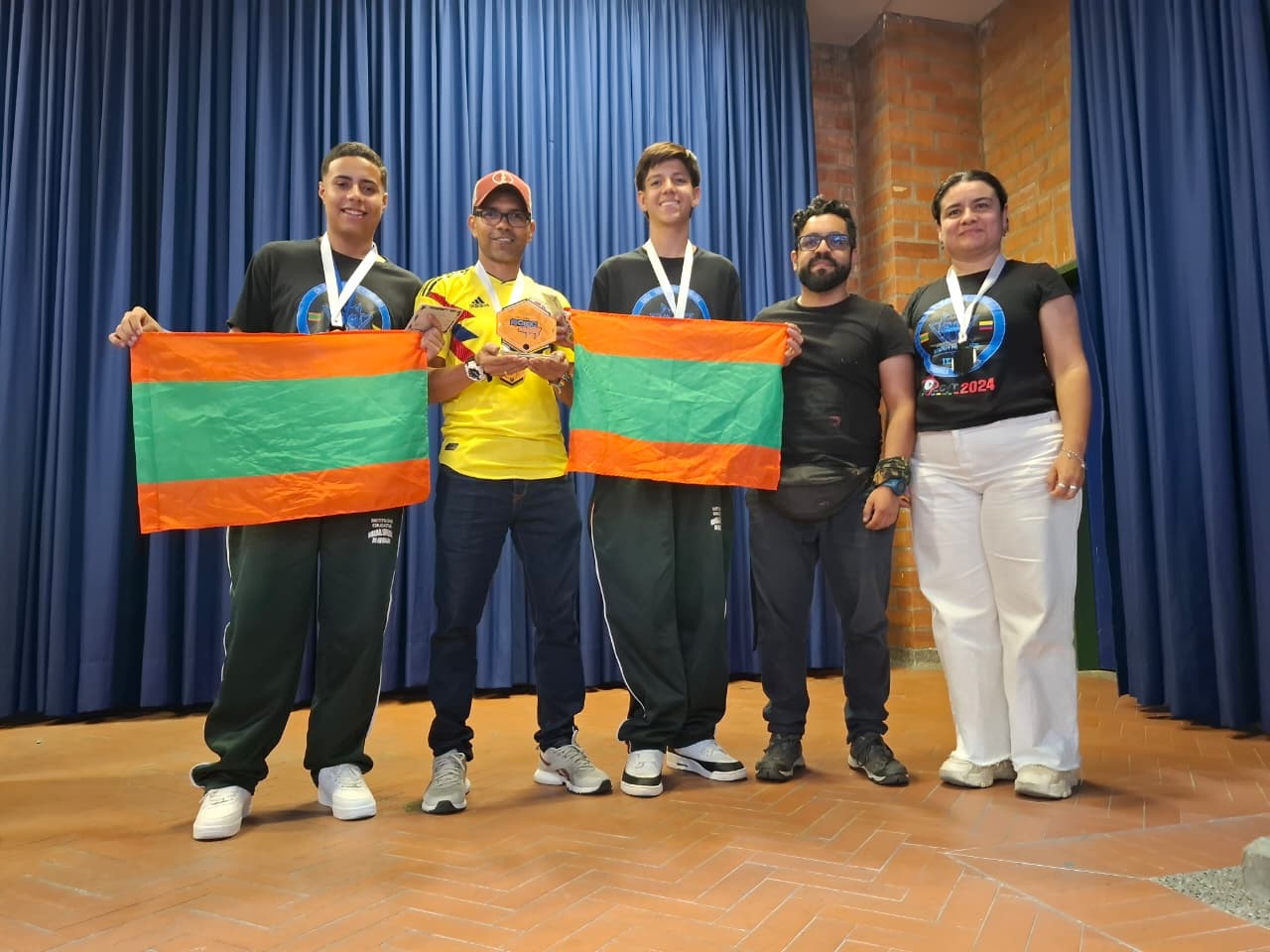 Oro en categoría Stack In Institución Educativa Escuela Normal Superior de Envigado